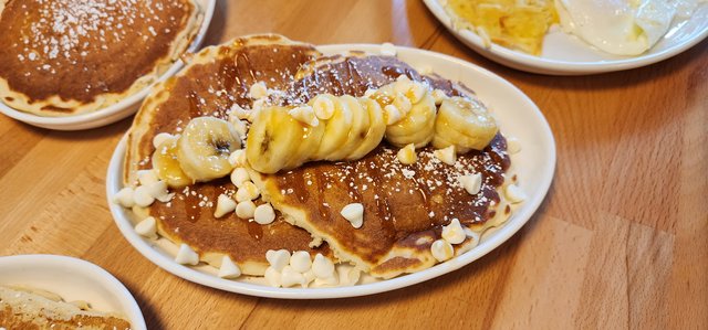 Chunky Monkey Pancakes